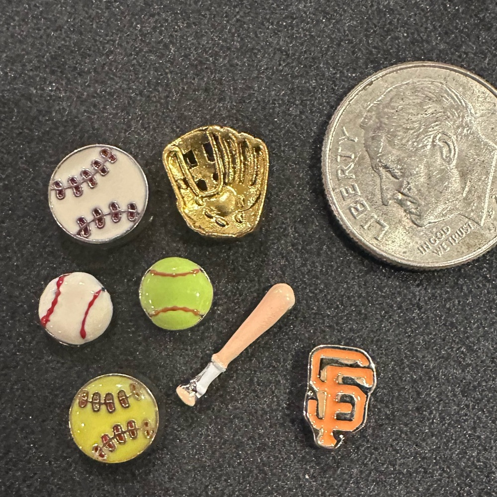 Origami Owl San Francisco Giants Baseball Softball mini Charm Set